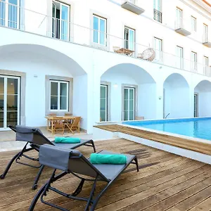 Jump Into The Lull District de Faro